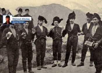 Dosye – 3: Yên li derveyî komarê hatine hiştin  Komara sed salî zimanê hezar salan tune kir: Di komara qedexeker de rewşa Lazan