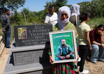 Hem kuştin hem jî doza tazminatê li malbatê vekirin
