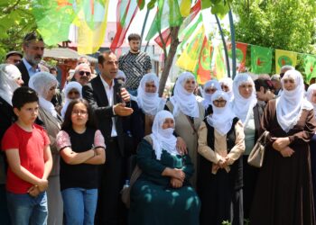 Keskîn Bayindir li Wanê di nava gel de ye: Niyeta me çareserkirina bi rêya yasa û qanûnan e