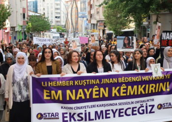Li Wanê li dijî kuştina jinan meşiyan: Em tundiyê qebûl nakin