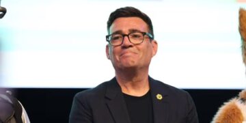 Andy Burnham bû Serokwezîrê Îngilistanê