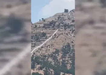 Îran hêzên xwe yên leşkerî li ser sînorê Rojhilat û Başûr zêde dike