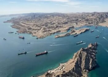 CENTCOM: Dê dorpêça deryayî ya li ser Îranê bikeve pratîkê