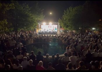 Festîvala Munzurî roja ewiline bi konserêko girs qedîya