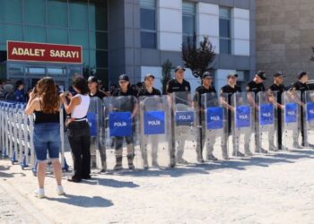 Di lêpirsîna Gulistan Doku de xwediyê ACAyê hat girtin