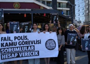 Doza Ayşe Tokyaz hat taloqkirin