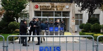Demê qeyûman ê hîrê şaredarîyanê DEM Partî ame dergkerdiş