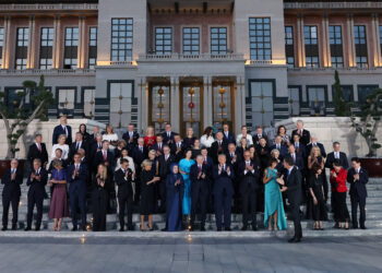 Lûtkeya NATOyê: Şer berfireh, bûdçeyên şer zêde dibin