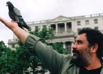 Akerdişê deyîranê Ahmet Kaya ser Bursa de hêrişêko nîjadperest virazîya!