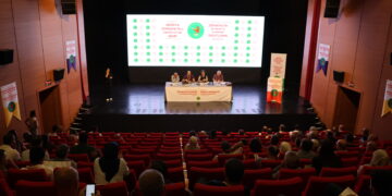 Komxebata Aboriya Demokratîk: Polîtîkayên mêtingeriyê bû sedema xizaniyê