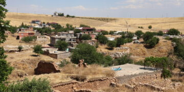Şêniyên Gundê Eyntirtê: Bila pirsgirêkên me yên binesazî û ceyranê bên çareserkirin