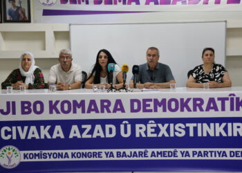 Komîsyona Kongreyê ya DEM Partiya Amedê dest bi xebata kongreya bajêr kir