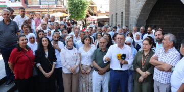 DEM Partiya Sûrê: Em hişmendiya gel mehkûmî tariyê dike red dikin
