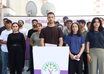 Ji ciwanan bang: Em astengiya li pêşiya hevdîtinê qebûl nakin