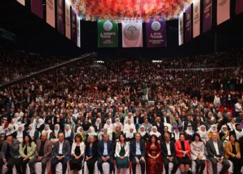DEM Partiyê pêvajoya veguherînê da destpêkirin