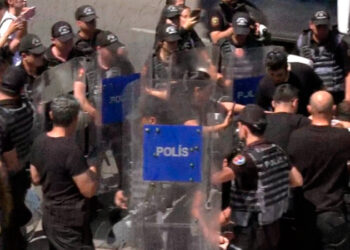 Li Enqereyê li dijî Lûtkeya NATOyê çalakî