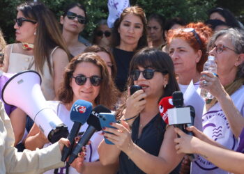 Jinan li ber Meclisê banga xurtkirina aştiyê kir