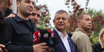 Ozgur Ozel derbarê partiya nû de agahî da