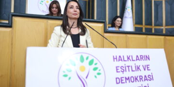 Tulay Hatîmogullari: Divê weke mutabakata dawî qanûn derbikeve