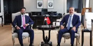 Qubat Talabanî li Enqereyê bi Fîdan re civiya