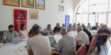 Şaredarîya Amedî seba Kurdkî termanê hemparan amade kena