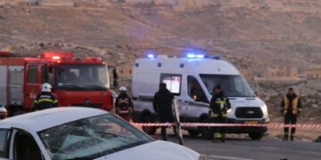 Li Mêrdînê qezaya trafîkê: 3 kes mirin û 5 kes birîndar bûn