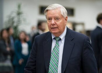 Lindsey Graham jiyana xwe ji dest da