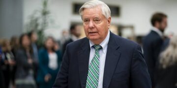 Lindsey Graham jiyana xwe ji dest da