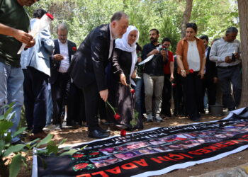 Bîranîna Komkujiya Pirsûsê: Xeyalên 33 rêwiyan mîrasa me ye