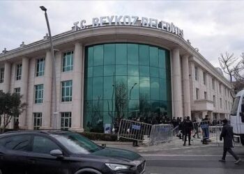 Di lêpirsîna li ser Şaredariya Beykozê de 6 kes hatin binçavkirin