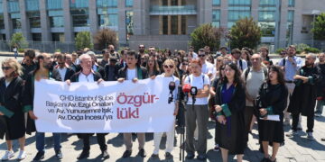Saziyên hiqûqnasan xwestin ku endamên ÇHDê bên berdan