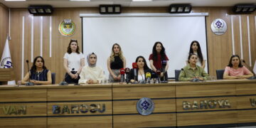 Baroya Wanê ji bo tespîtkirina sedema mirinê daxwaza vekirina gora Rojîn Kabaîş kir