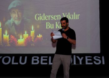Ahmet Tellî li Wanê bi helbestên xwe hat bîranîn