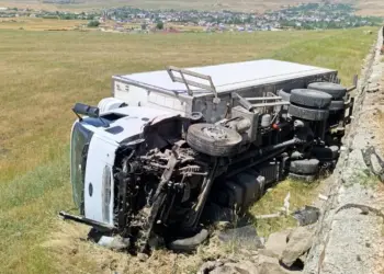 Gimgim de qezaya trafîkî: 2 kesî cuya xo ra bîyî