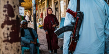 Xelata Chatham House ya 2026î do cinîyanê Afganîstanijan rê bêra dayene