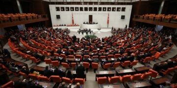 16 baroyan ra seba temamkerdişê kêmaneyanê “qanûnê çarçewa” vengdayîş