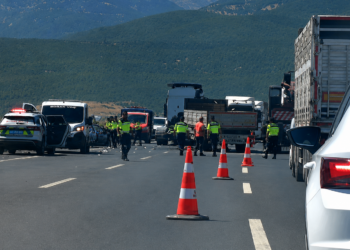 Çar wesayît li hev qelibîn: Dê û kurê xwe jiyana xwe ji dest dan