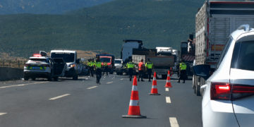 Çar wesayît li hev qelibîn: Dê û kurê xwe jiyana xwe ji dest dan