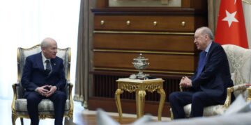 Erdogan û Bahçelî civiyan