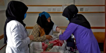 Li Afganistanê milyonek jin ji tenduristiyê bêpar in