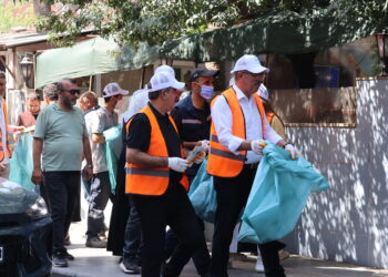 Li Amedê kampanyaya ‘Bi keda kolektîf bajarên paqij’ hate destpêkirin
