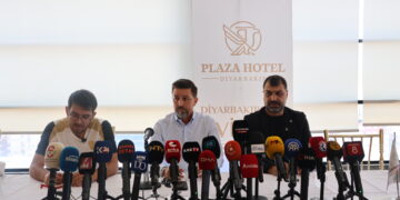 Amedspor: Me destpêkek baş kir
