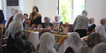 Li Bismilê şîna şehîdên azadiyê bi girseyî hat ziyaretkirin