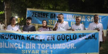 Platforma Şiyar Be li Êlihê çalakiya rûniştinê li dar xist