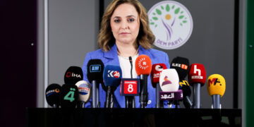 Ayşegul Dogan: Divê birêz Ocalan karibe di koordînasyonê de cih bigire