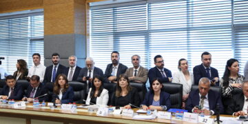 Hevdîtinên Qanûna Çarçoveyî: Divê qanûn bê sererastkirin