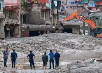 Bobelatê Nepalî de zêdeyî 626 kesî merdê, xebata cîgêrayîşê vîndîbîyayan dewam kena