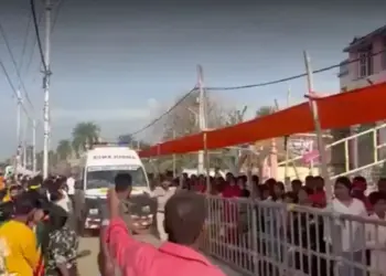 Li perestgeheke Hindistanê îzdiham: Herî kêm 7 kesan jiyana xwe ji dest dan