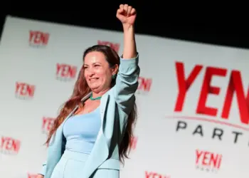 Seroka Bajarê Manîsayê ya Yenî Partiyê Îlksen Ozalper hat girtin