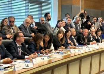 Komîsyona Edaletê Qanûna Çarçoveyî nîqaş dike
